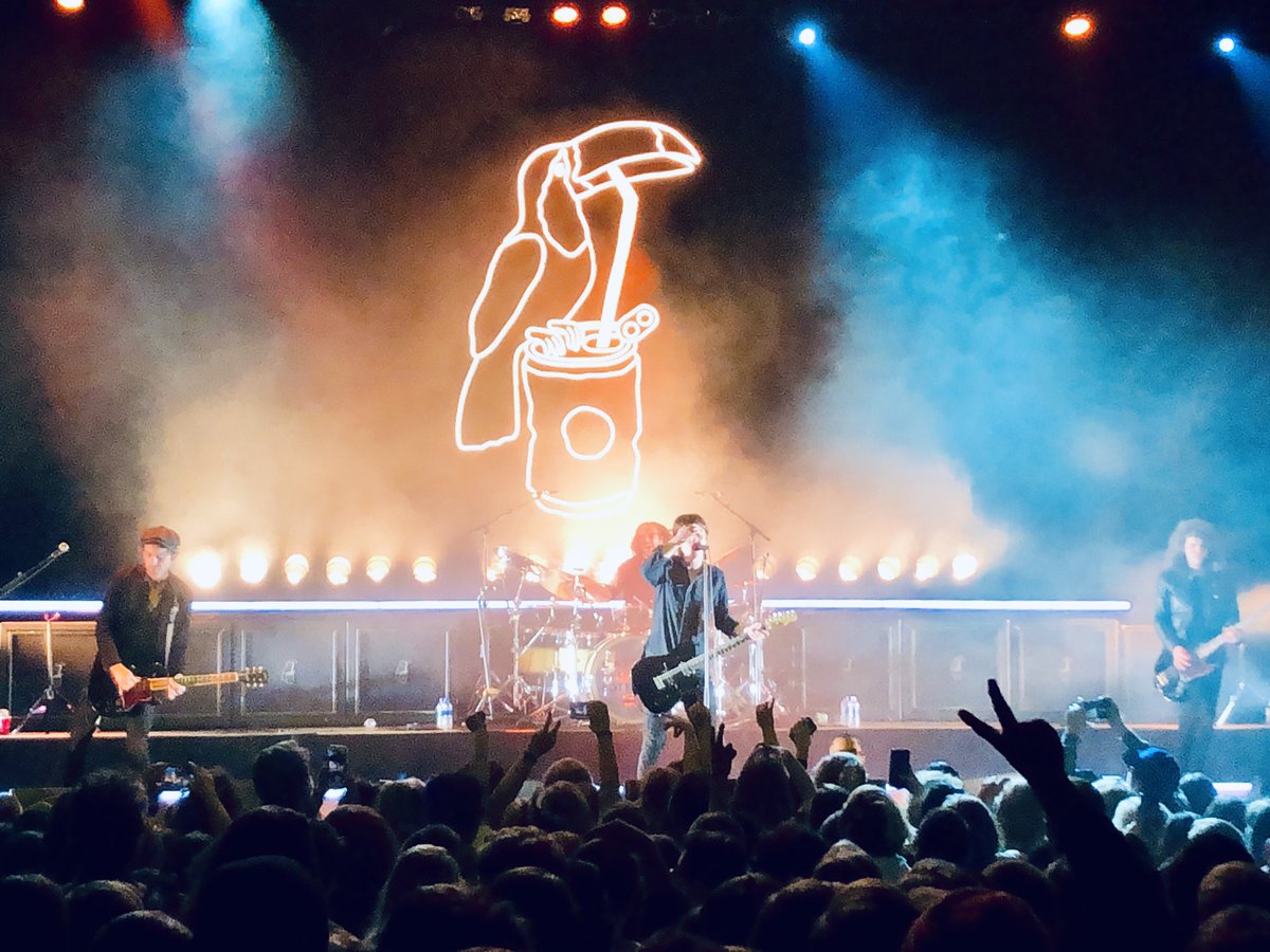 ALT 96.5 tweet media