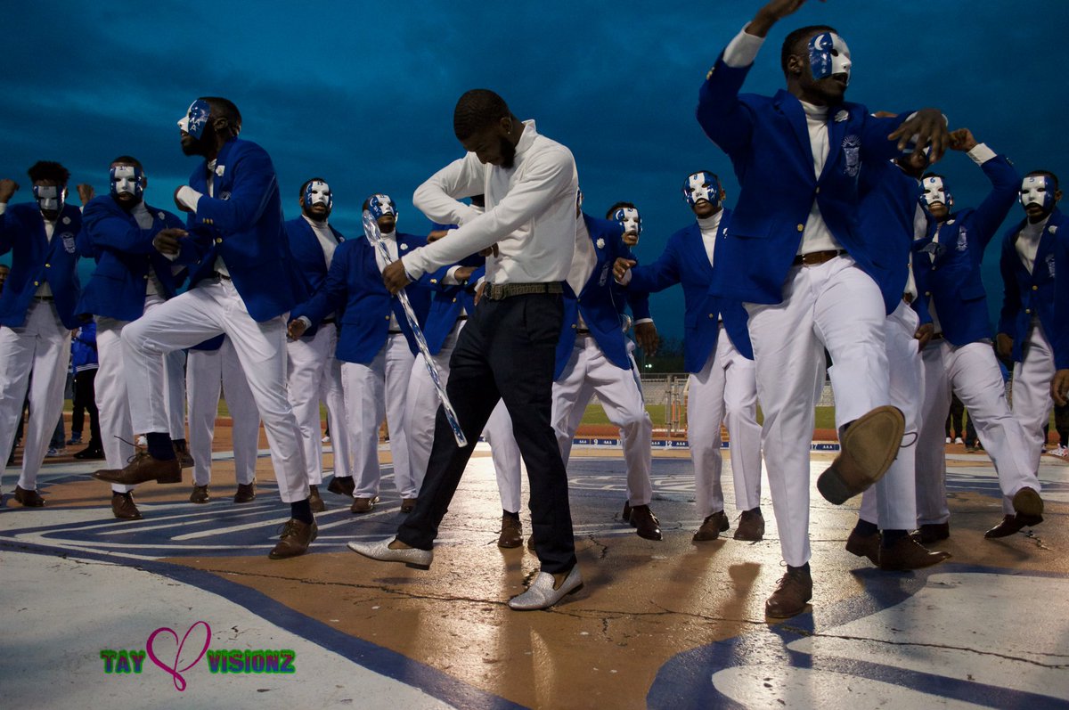 iamtorey's tweet image. It was a long and hard road to Sigma Land 🐺🔵. From a boy to a man a lot has changed , but it wasn’t possible without all 17 of my Brothers. But they finally free’d the TR3 🤘🏾#PhiBetaSigma #PBS #TriAlpha #TreClub