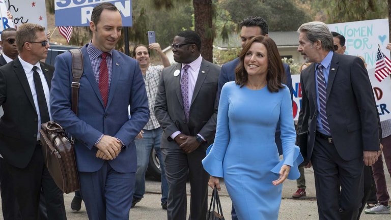 THR's tweet photo. 'Veep' boss @DavidHMandel on how season 7 premiere raises final-season stakes: "It's White House or bust" https://t.co/9bn5vruoPY #VEEP @VeepHBO https://t.co/n55vj06HBc