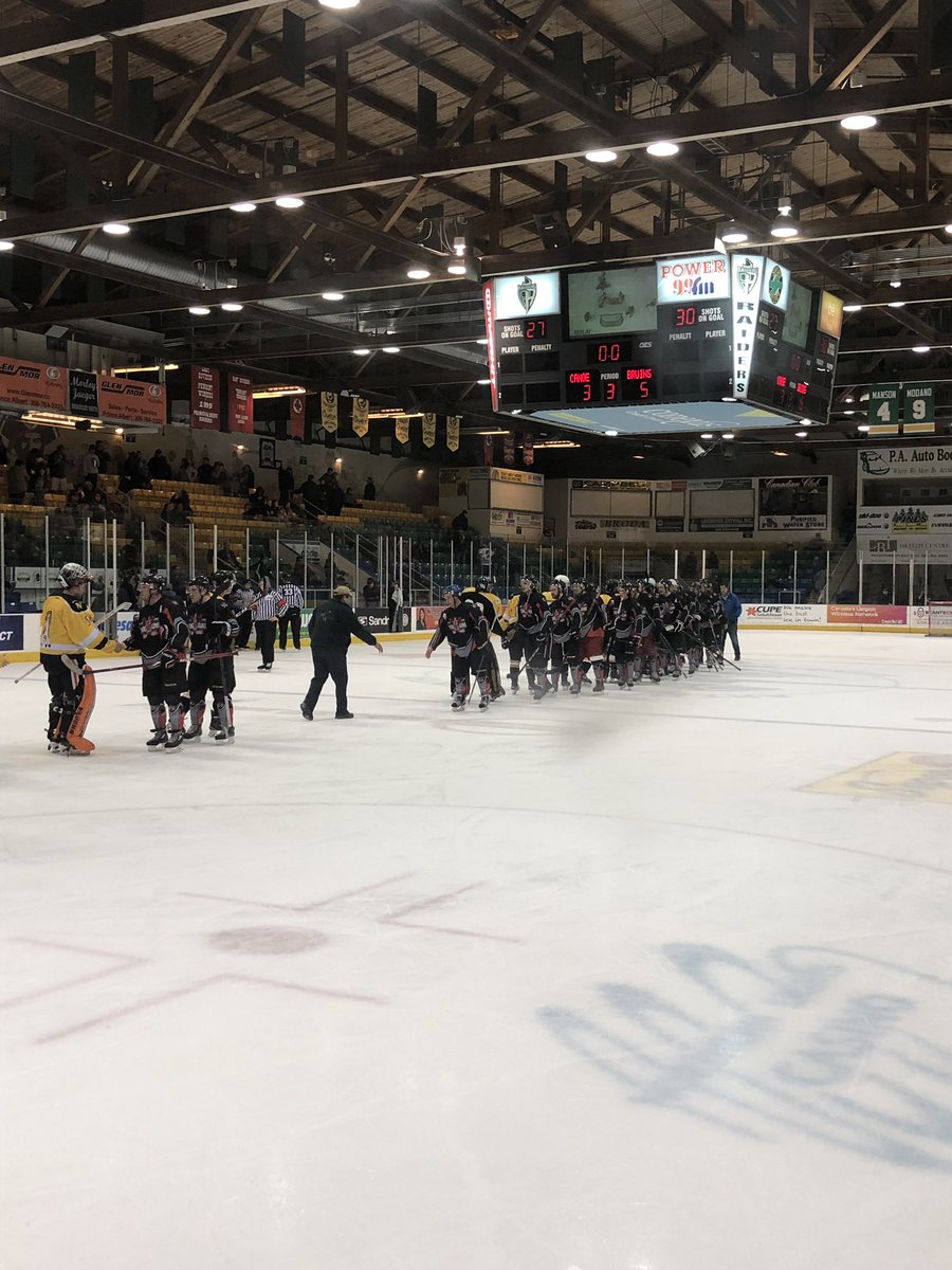 rogerapage's tweet photo. Great tourney put on by the #PAGC again this year! #SenatorsCup https://t.co/z1nxEDeR7p