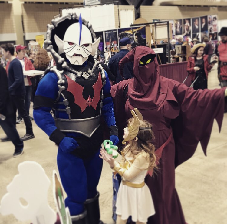 ZombiesThree's tweet photo. Round 1 of #cosplayers who happened to swing past the #ThreeLittleZombies booth at #PlanetComicon2019 this weekend. Creativity abounds! https://t.co/FtfBZkqmgb