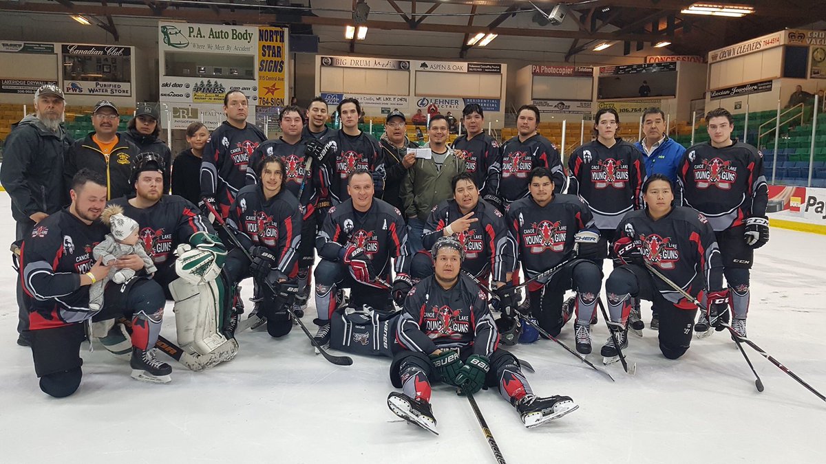 CLYoungGuns's tweet photo. 2nd place at PAGC 5th Annual Senators Cup is still pretty good. Congratulations Guys! #YoungGunsHockey https://t.co/8o8V7lLPv8