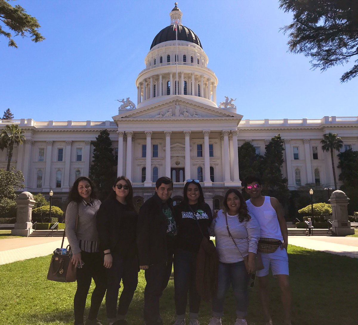 ggvarela_'s tweet photo. Explored the capitol this weekend ๐ธ#sacramento #prssacsub #prssasacstate #pr #collegelife #statebuilding #cityoftrees #easybreezypr https://t.co/1Pb1cBrFWN