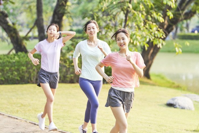 Toreta CF stills 💛
entertain.v.daum.net/v/201904010853…

#박보영 #parkboyoung #パクボヨン #朴寶英 #토레타