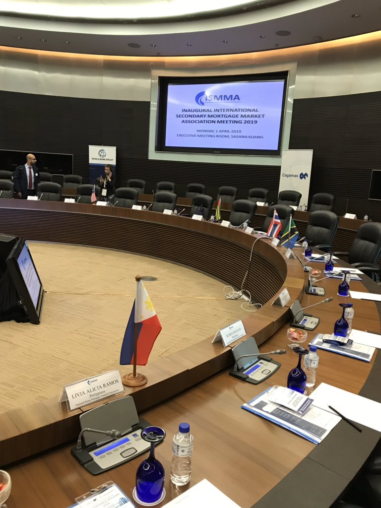 simonwalley's tweet photo. Inaugural meeting of International Secondary Mortgage Market Association #ISMMA #affordablehousingasia2019 #housing4all over 20 countries represented from all regions https://t.co/LiowOBaZ0b