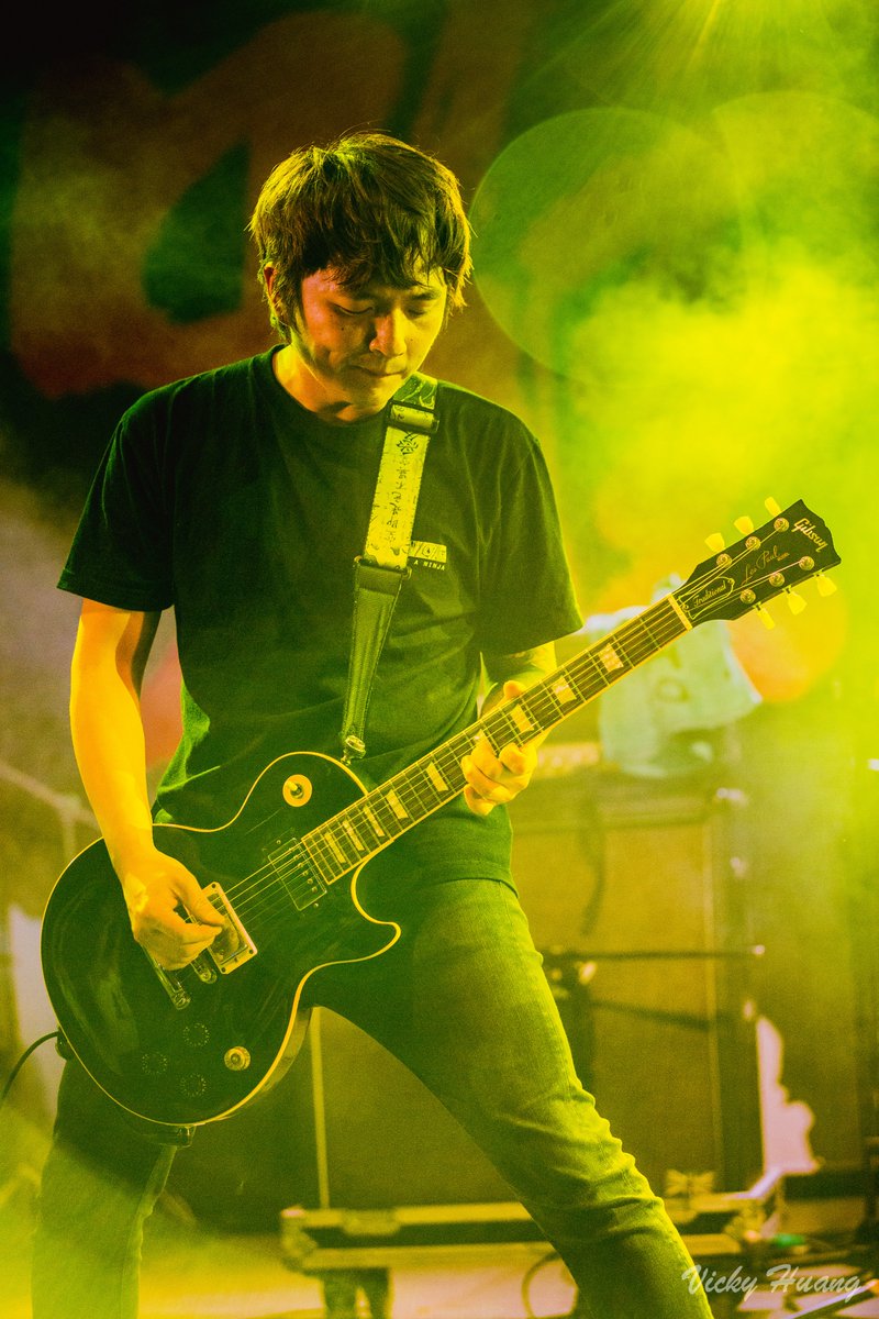 vicvickycat's tweet image. お誕生日おめでとう!
@fireextaiwan Guitarist &amp;amp; #EmptyORio vocal