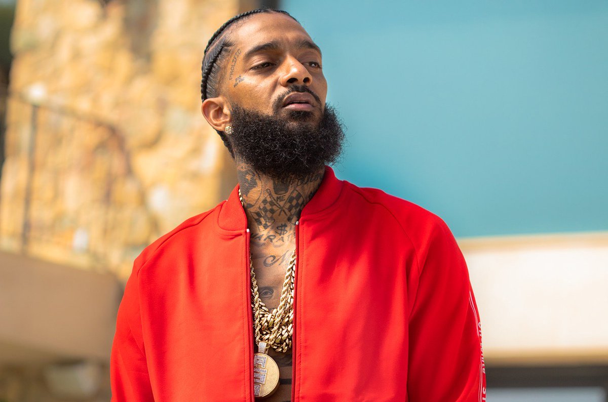RlSiblingGoals's tweet photo. 🔵🔷💙💙🔷🔵  Yoo it really breaks my heart to post this but #SIP to the great one  @NipseyHussle  it is legit corny that your gone man. #RipNipsey #Nipsey #Hussle #NipseyHussle #OneTimeForTheOneTime #ForeverNipsey https://t.co/TGrmr4BYpN