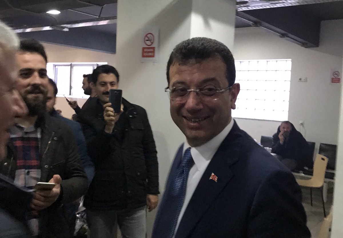 anilarpat's tweet photo. Hala #Uyumuyoruz ve başkanın yüzü her şeyi anlatıyor :) https://t.co/h7dZ80ReKR