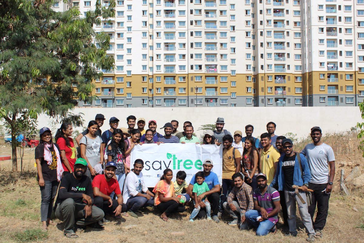 saytrees_ind's tweet photo. May the FOREST be with us !!!
Nature lovers putting efforts to support a small FOREST in #Bengaluru, #India. These  activities also make these green warriors physical fit. 
#SaplingMaintenance #SundayFitness #ForestInCity #Volunteer
@deespeak @UNVolunteers @UNEnvironment https://t.co/JgF2qqMer1