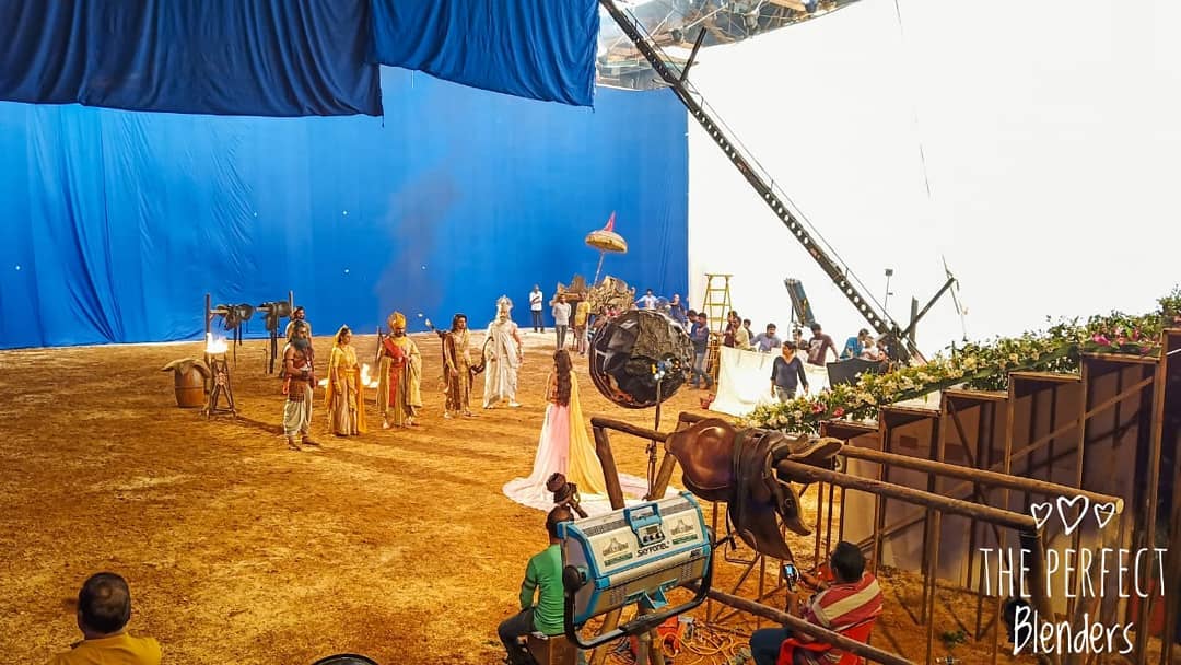 kittukidhun's tweet photo. Some unseen BTS pics from the scrapped episodes of #KarnSangini 🏹
______
#AashimGulati #Karn
#TejasswiPrakash #Uruvi 
Pic credits: https://t.co/FVqDuvM1Ei https://t.co/Hj48jhXcoO