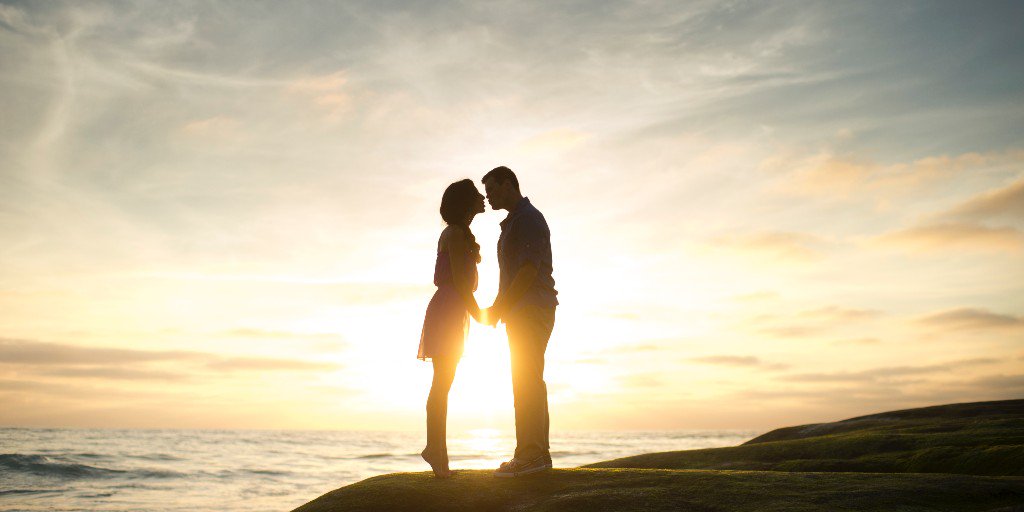 CornishBakery's tweet photo. Inspired by the constant cult-like love of Cornwall, we have decided to introduce like-minded people via our brand new LOVE-ly new app; My Cornish Love: https://t.co/trWxvPyE37
#bestdatingapps #datingapp #mycornishmoment https://t.co/MfuKuKfQf2