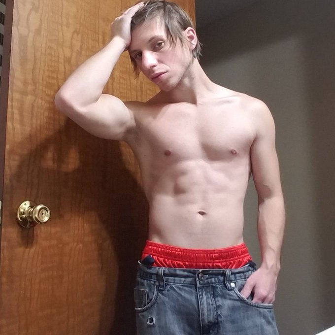 #NewProfilePic https://t.co/BUyRKtrOzf<a href="/tag/newprofilepic"class="tags">#NewProfilePic</a>