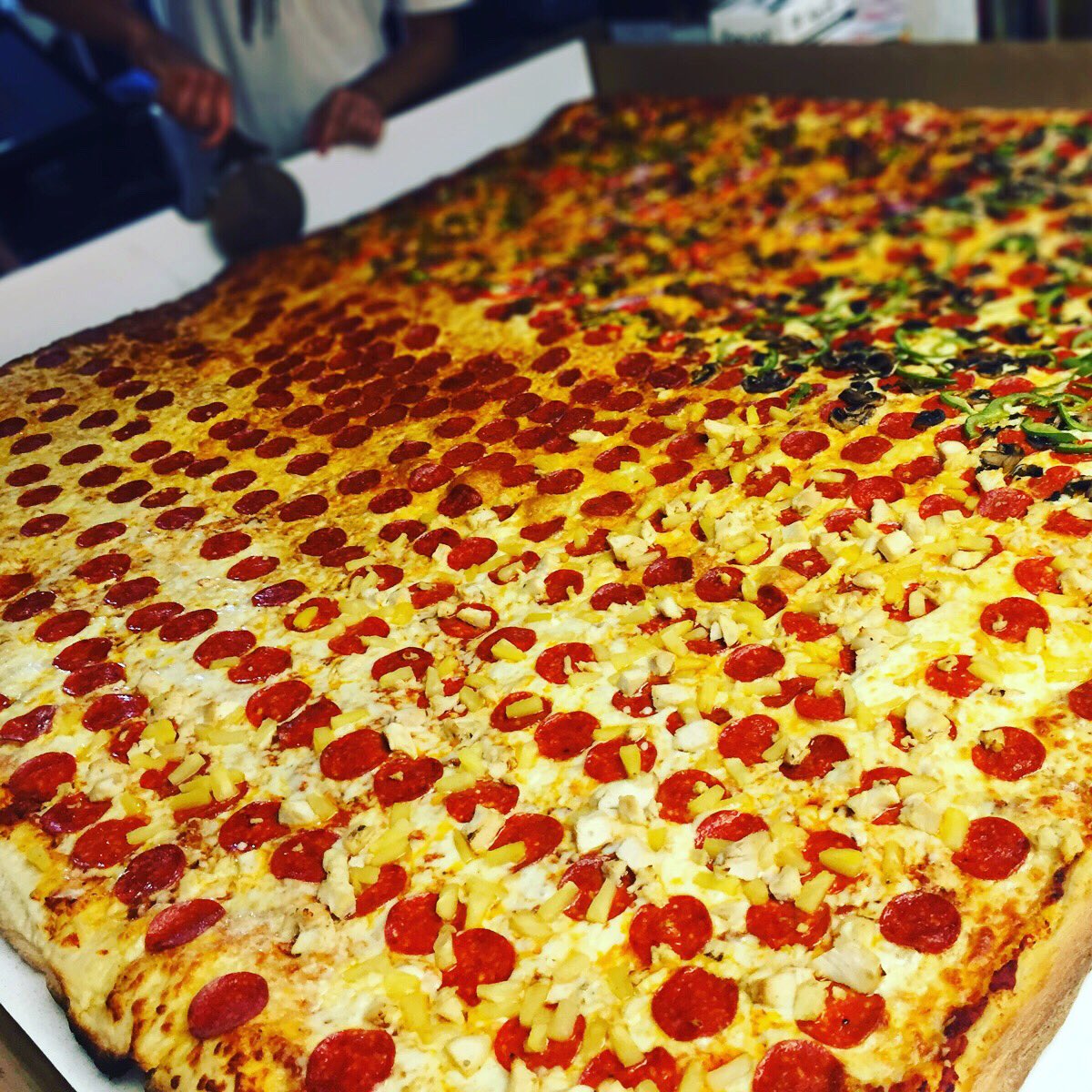Hashtag Riesenpizzen Auf Twitter