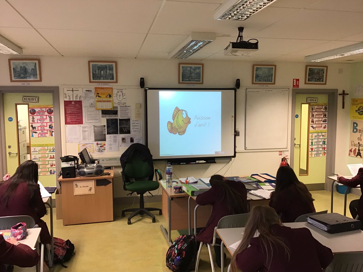 The Year 12s got quite a fright when I told them their GCSE speaking had been moved forward a week! 😂🐠 #Poissond’avril #mfltwitterati