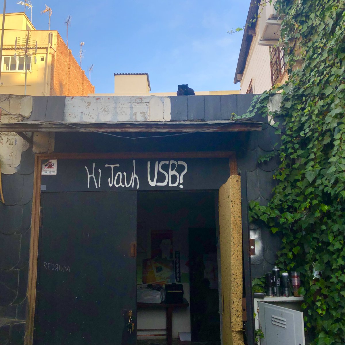 Qué difícil articular tuit tras la fiesta del sábado. 
Gracias por darnos tantísimo amor ❤️ 
Embargadxs de emoción, dejamos la puerta abierta!!!
#hijauhusbnoterminanunca