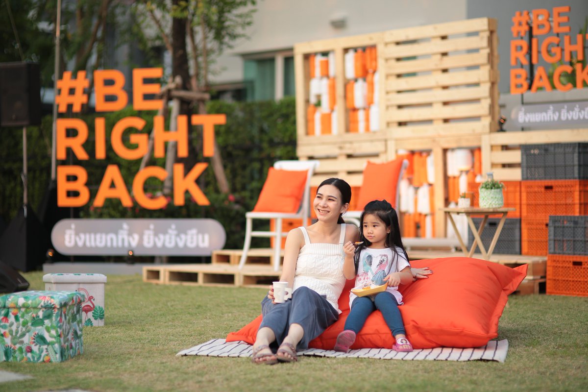 sc_asset's tweet photo. SC ASSET ชวนครอบครัว SC Family มาร่วมเป็นส่วนหนึ่งในการแก้ไขปัญหาขยะพลาสติกภายในงาน #BeRightBack ยิ่งแยกทิ้ง ยิ่งยั่งยืน เพื่อเป็นการเรียนรู้เกี่ยวกับการแยกขยะ เกิดเป็นชุมชนสร้างสรรค์ และเป็นมิตรกับสิ่งแวดล้อม

#SCASSETisQUALITY #รู้ใจ #QualityofEcoSystem #ยิ่งแยกทิ้งยิ่งยั่งยืน https://t.co/ZZVBxmfoKi