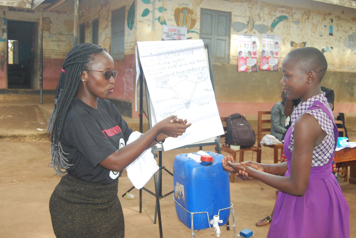 PatriciaKajumba's tweet image. #EqualityDignityPeriod Women and young girls have a right to have happy periods. We have the right to access information about menstruation. It's not something we should worry and whisper about. #HappyFlow #ExpectRespect #LetsTalkPeriods @SexRightsAfrica