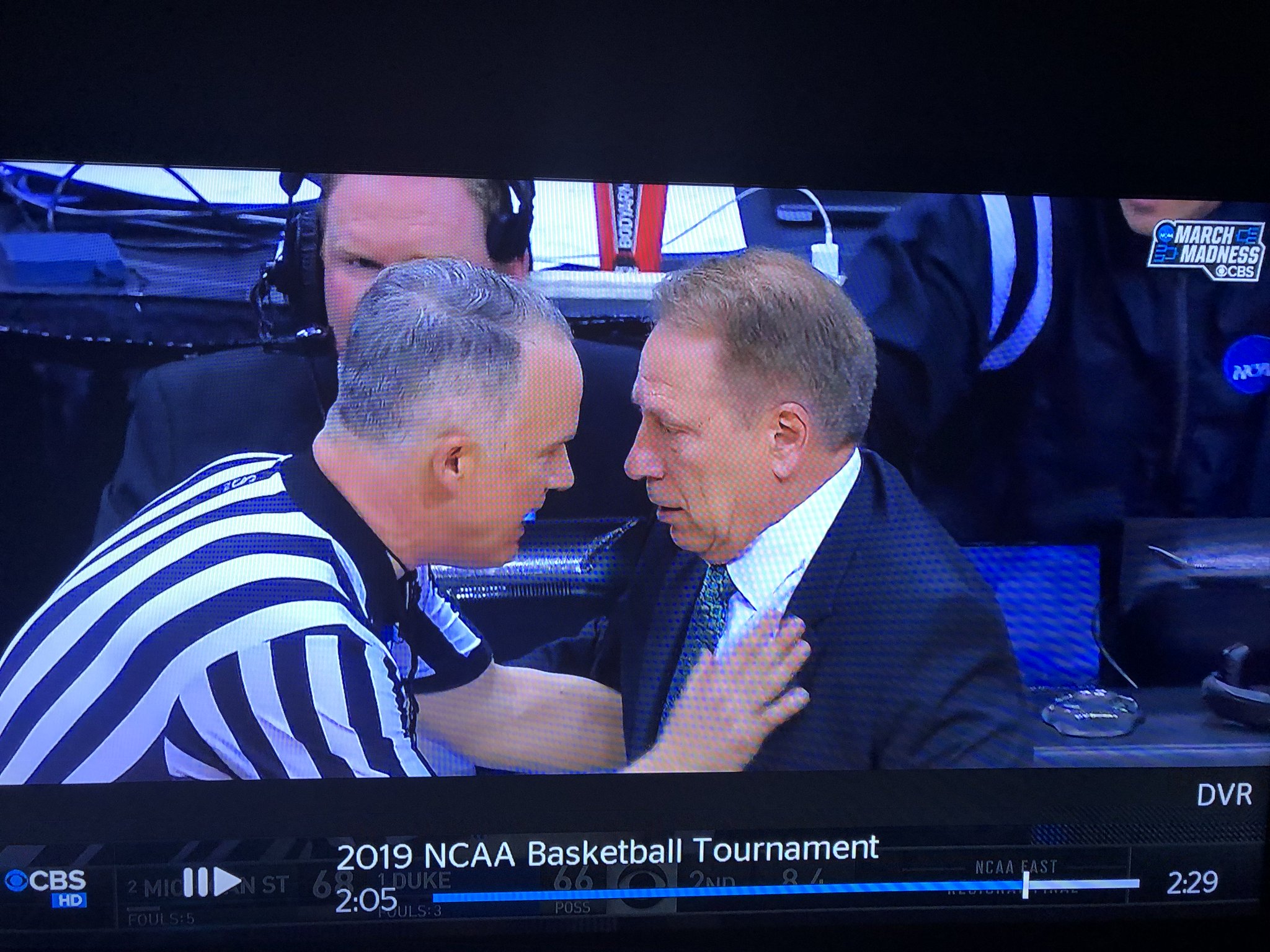 Ed Hardin on Twitter "Things get interesting when Tom Izzo sees Doug