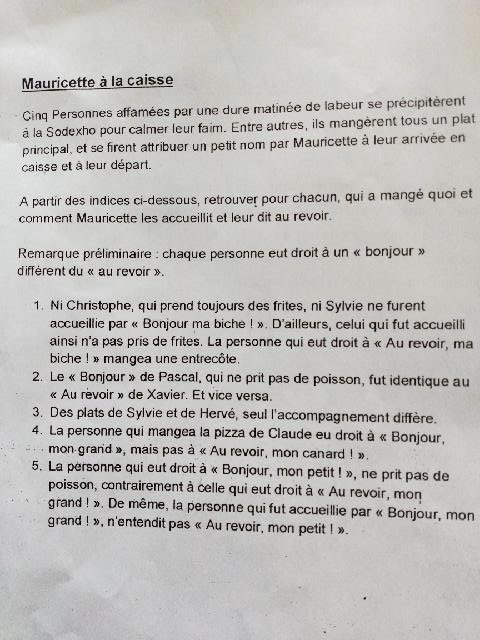 Riktwitte's tweet photo. Lorsque tu te prends la tête toute la soirée et que la maîtresse de ton fils te fait un #poissondavril !! 👍😍😅😂 #cestgenial https://t.co/6COWBfZEDs