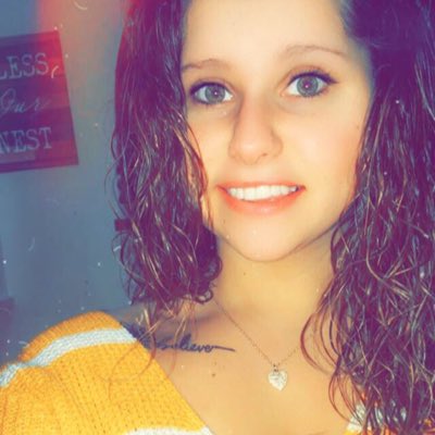 Alyssasherida11's tweet photo. #NewProfilePic https://t.co/hluhcxu4zz