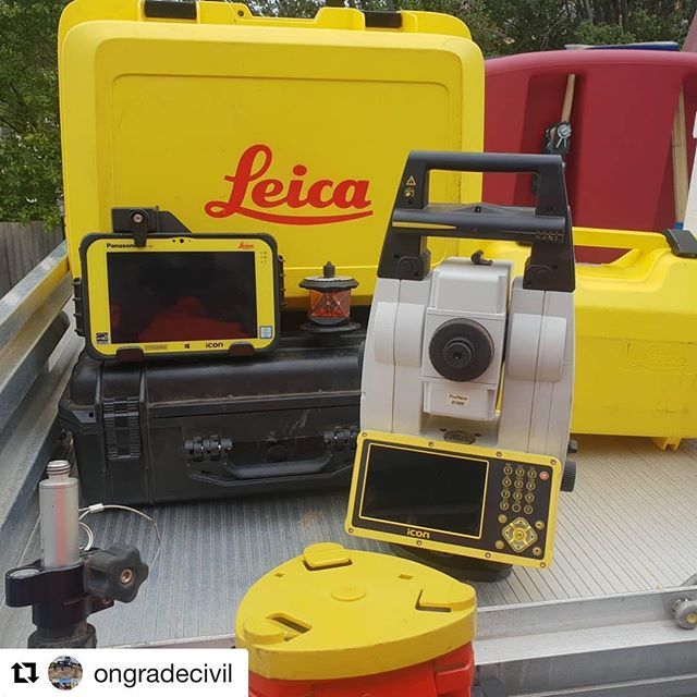 CRKennedySurvey's tweet photo. Delivery of Leica iCR85 Total Station for @ongradecivil today to use with the SharpGrade Leveller. Enjoy the new features Dave!
@leicageosystemsag
#leicageosystems #innovation #crkennedy #machinecontrol #totalstation #repost #Leica #sharpgradeleveller #… https://t.co/5Ql2idpKJc https://t.co/7bWuPK0iui