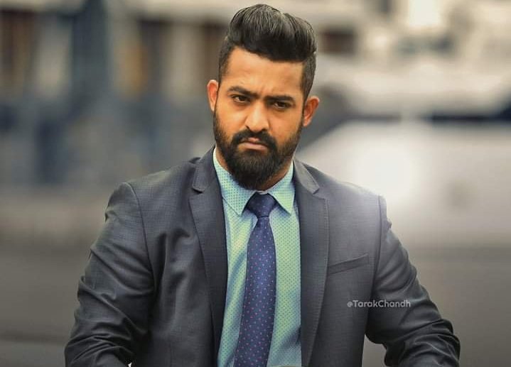 SuryaFansRage's tweet photo. Many more advance happy birth day to young tiger @tarak9999 Best Wishes From @Suriya_offl Fans

#50DaysToNTRsFestival https://t.co/1K6JZVAbXC