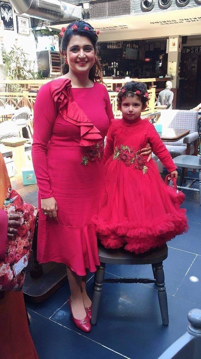 swapy6's tweet image. Murder of Drug Inspector Dr Neha Suri, also the mother of a 2yr old is heart breaking. It also speaks abt lack of a system in India to protect those who protect citizens. I know many public servants under threat serving under risky conditions. Y cnt something b done abt it?