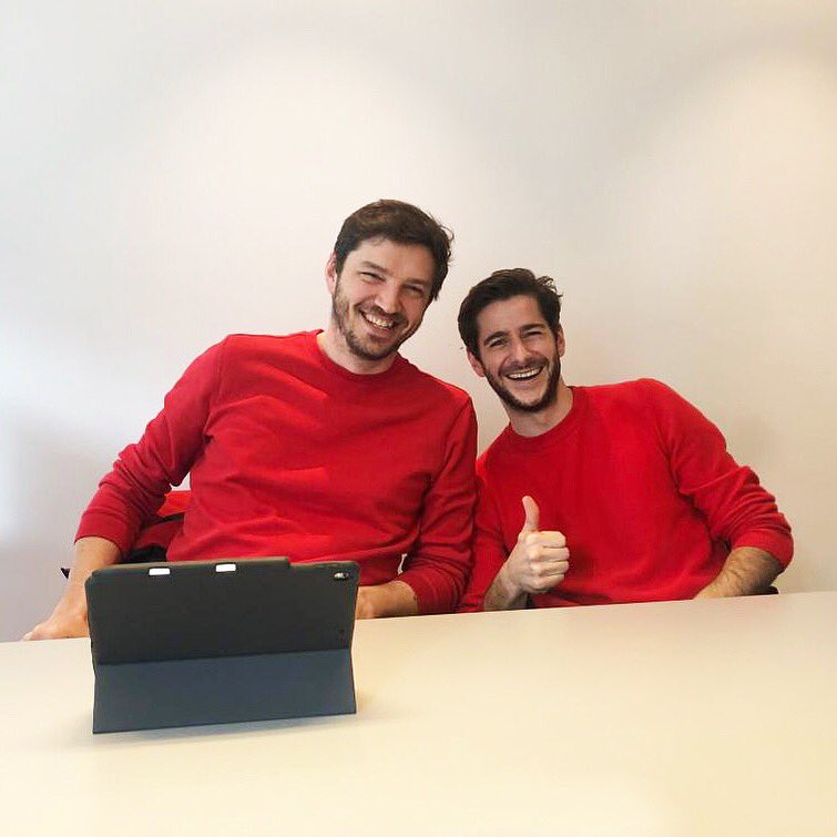 C’est la fête du slip chez <a href="/1083officiel/">1083</a> 🎉 C’est officiel <a href="/GGibault/">Guillaume Gibault</a> fondateur de <a href="/LeSlipFrancais/">Le Slip Français</a> enfile le pull rouge et rejoint l’équipe pour développer une gamme de slips en jeans👖Comme toutes nos collections, ces modèles seront évidemment en #cotonbio et certifiés #OFG 🇫🇷