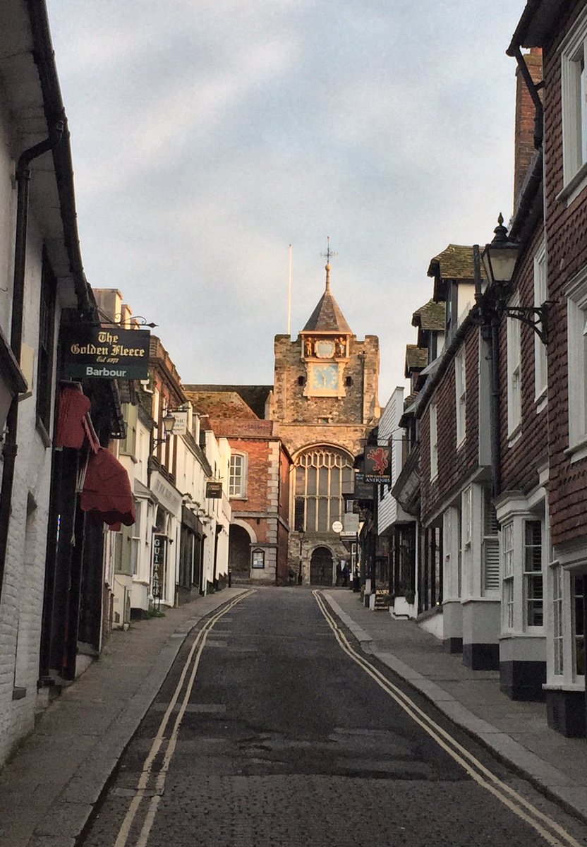 Rye Photos tweet media