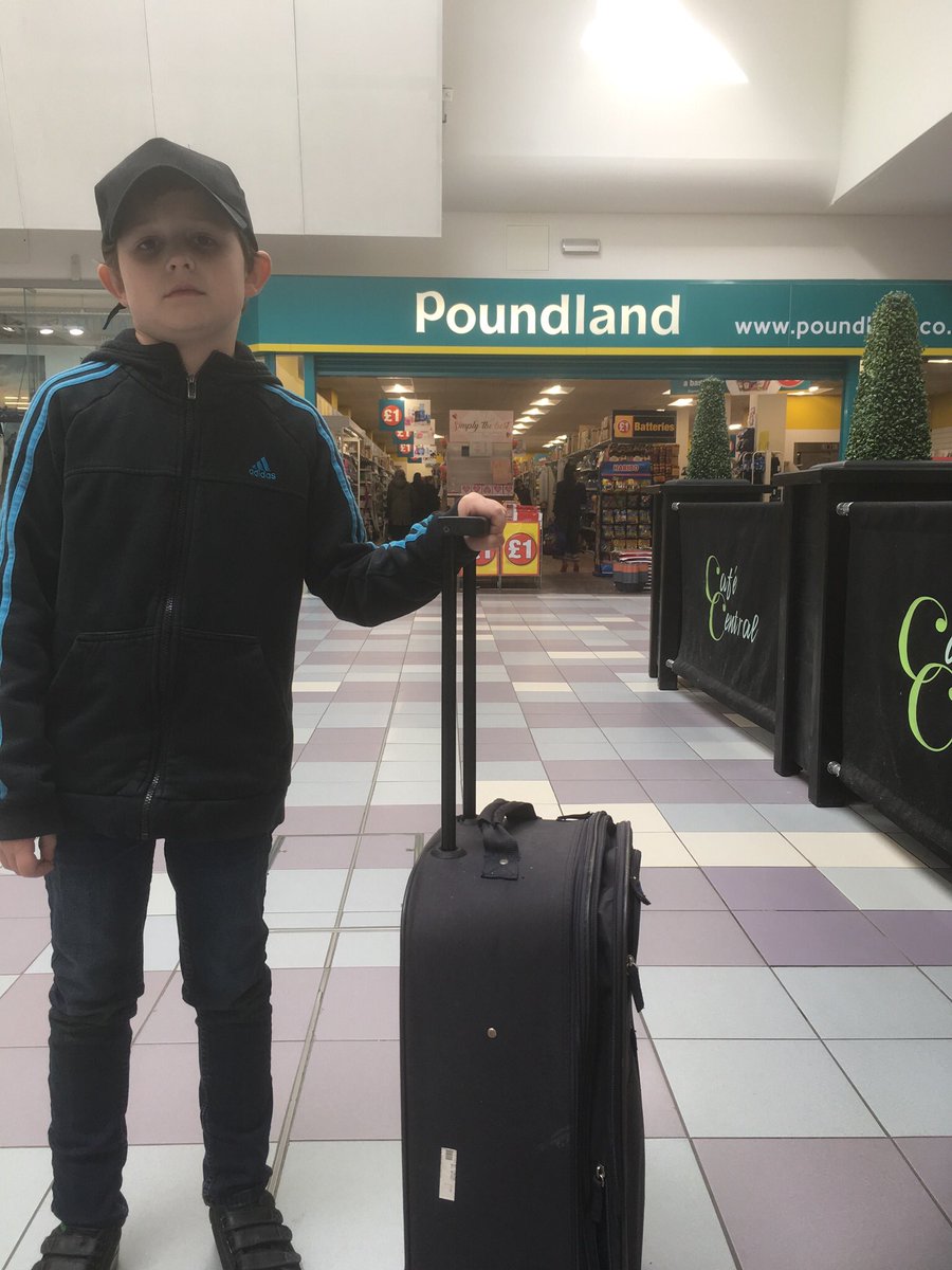 joeheenan's tweet photo. I told him we were going on holiday to a place ending with land.
He was like 
“Oh my god! Is it Disneyland?”
He was so excited.
Hahahahaha!
#AprilFools https://t.co/ltXZStkn18