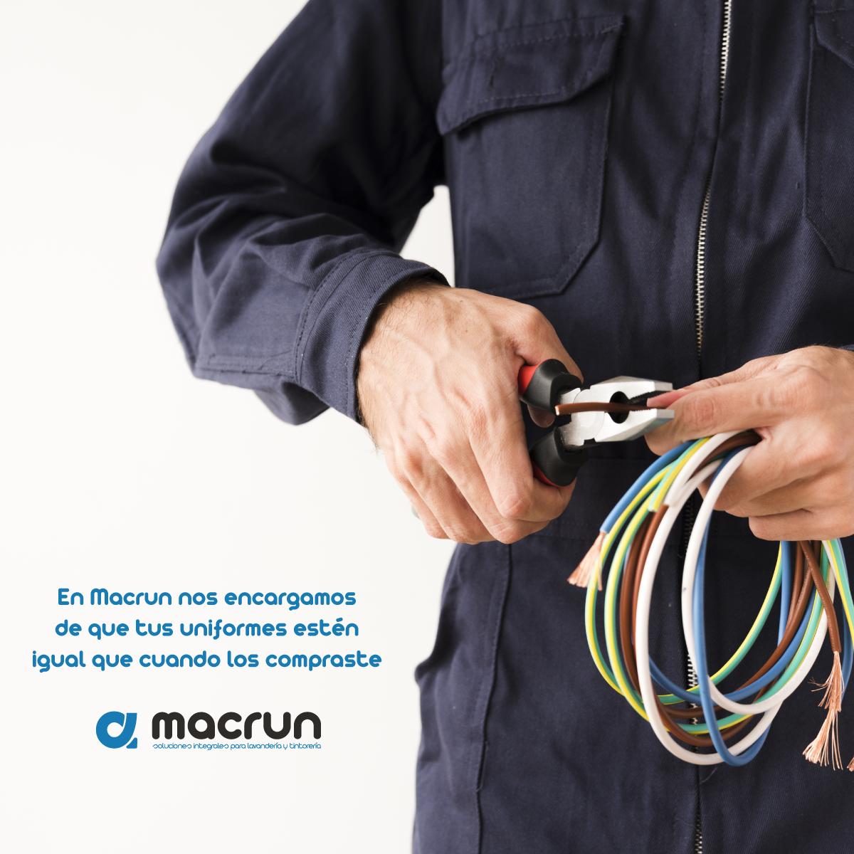 MACRUN_'s tweet photo. Sería una pena que se estropeara el #uniforme tan moderno que lleva tu #empresa, y que tanto favorece a tus empleados.
Gracias a nuestra avanzada maquinaria, en #MACRUN nos encargamos de que esté igual que cuando lo compraste.
https://t.co/RIe3Dc3D5M https://t.co/MD4cbQcCCx