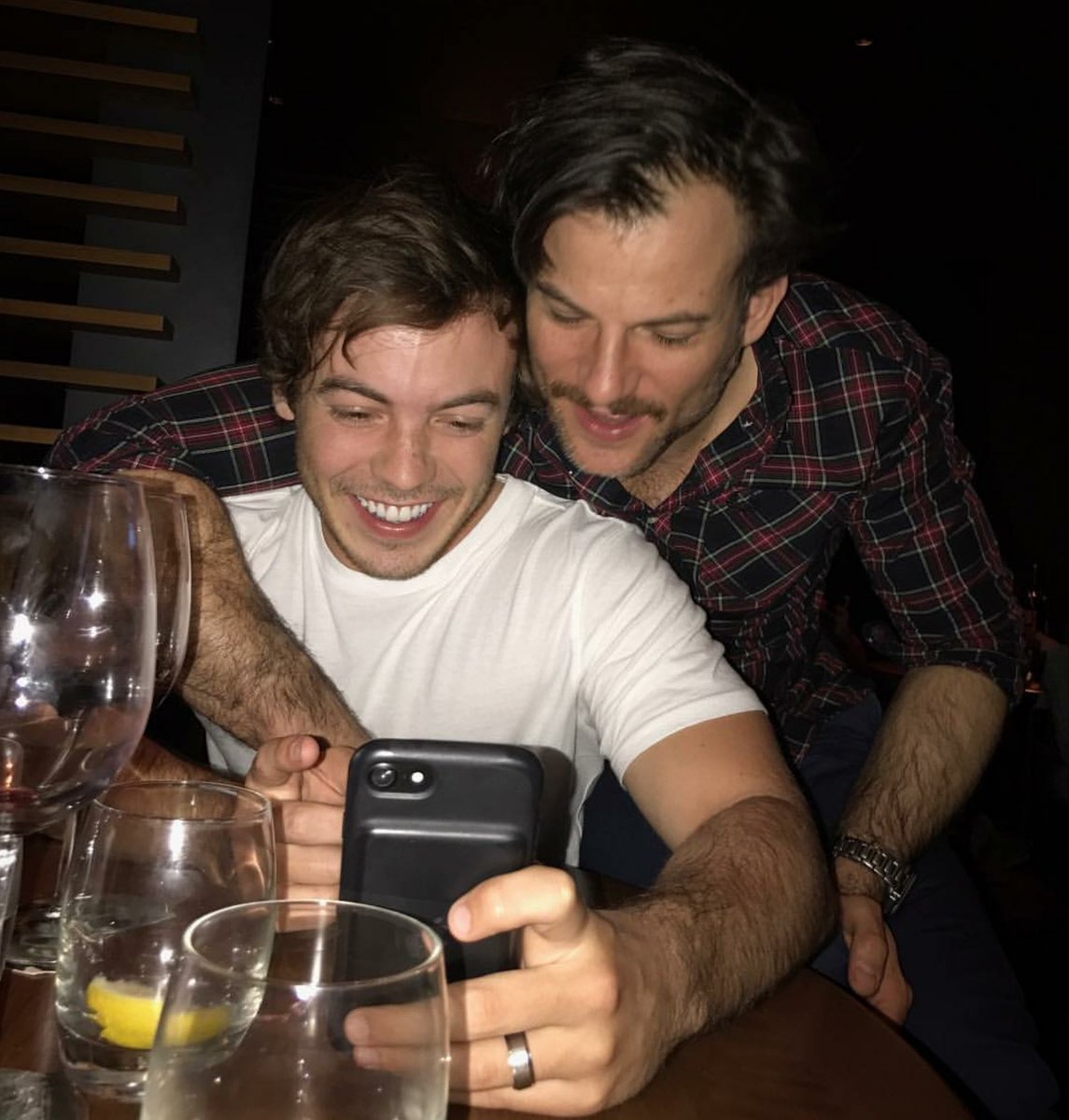 XCampers's tweet photo. Harry &amp; Faber @ Instagram https://t.co/ie2dBvhQEw