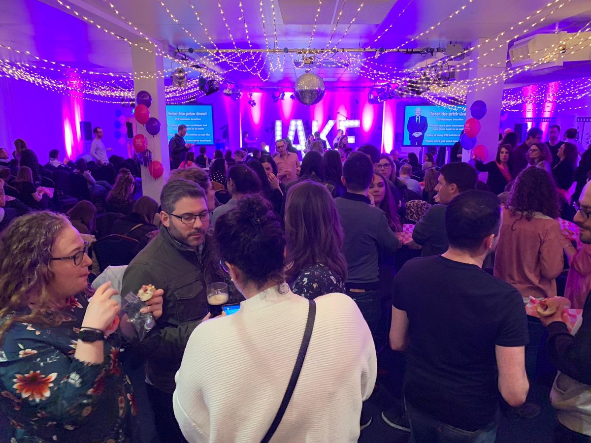 jaketubeywiggle's tweet photo. Still buzzing from the most amazing night at #JokesforJake. Massive thanks to @callybeaton @joshxhowie @simonbrodkin @RealMattLucas, to our sponsors @Cititec, to all who put the night together & all who came along to help us raise £10,550 for Jake and for @SKC_Europe https://t.co/aQpDQdLkUQ