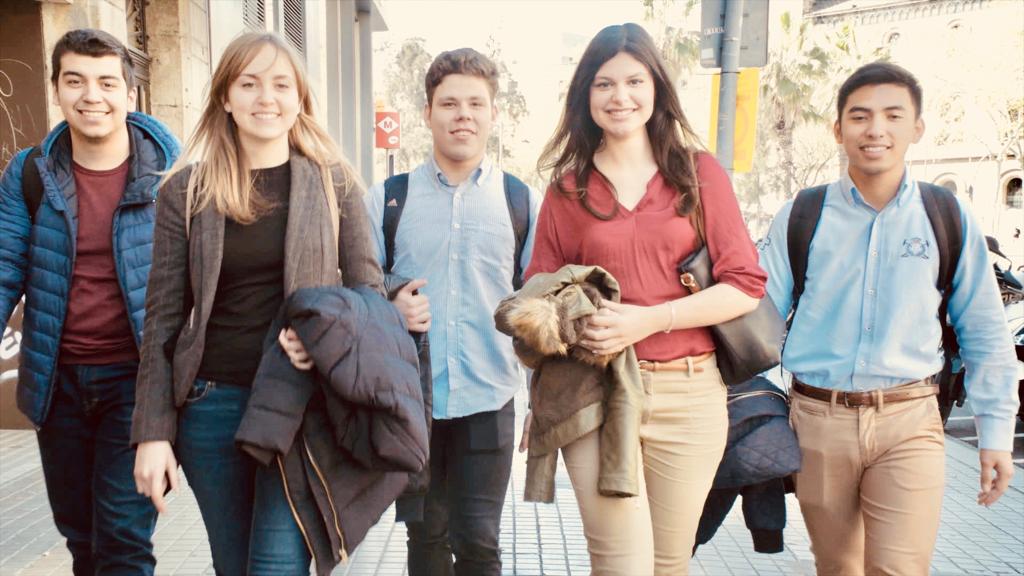 👉🏼 L’escola concertada suma i proporciona equilibri al sector educatiu català 

👉🏼 Apostem per educar des d’un marc de llibertat, innovació, pluralitat i acompanyament als nostres alumnes 

✅ Tria la concertada, l'escola que suma!
