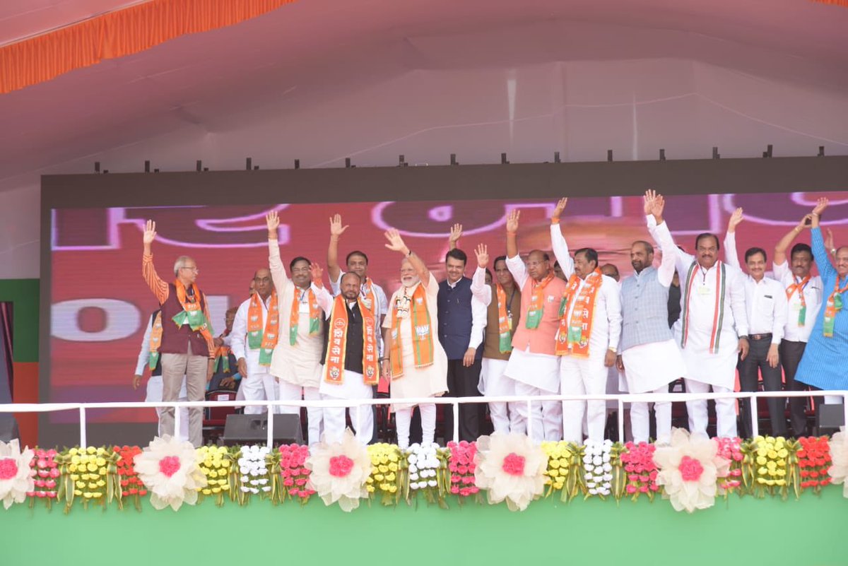 CampaignTrailPM's tweet image. Addressing NDA rally in Wardha, Maharashtra today @narendramodi ji 
#मोदीमयवर्धा #ModiInWardha