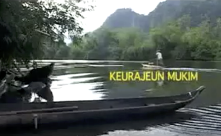 thinkway_ID's tweet photo. #Mukim sebagai entitas masyarakat adat Aceh telah diakui keberadaannya oleh negara melalui Undang-Undang, yaitu Undang-Undang No.11 Tahun 2006 tentang Pemerintahan #Aceh. Mukim mempunyai wewenang dan tugas mengurus sumber kekayaan alam wilayahnya. 
https://t.co/OSfe2z3rPt https://t.co/2peViCmUmb