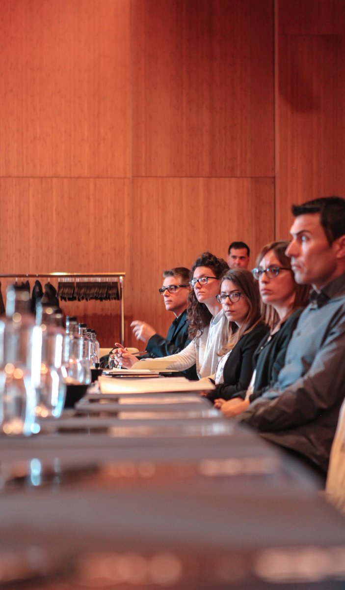 AMBITcluster's tweet photo. @ramongabarro, presidente de #CENFIM, da inicio las II Jornadas de reflexión estratégica sobre la búsqueda y atracción de trabajadores, celebradas en el Hotel @SB_Hotels Diagonal Zero de Barcelona.
#empresas #trabajadores #gestión #liderazgo #recursoshumanos https://t.co/3uxwJLSugE