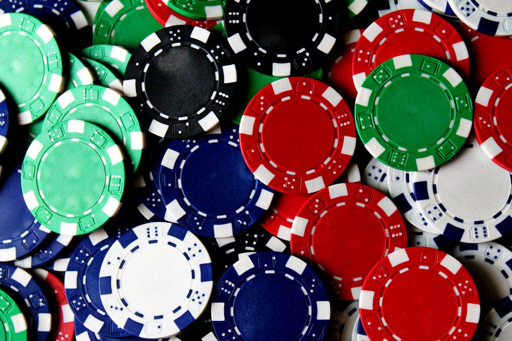 First Friday Poker happens this Friday 18.15. £5 buys a mountain of chips - and two hours of pleasant company. Members only. Contact Anu to book your seat at the table.

lowlandsclub.com

#SocialClub #DrinksInTheEvening #Pinner #Eastcote #SportsClub #Poker
