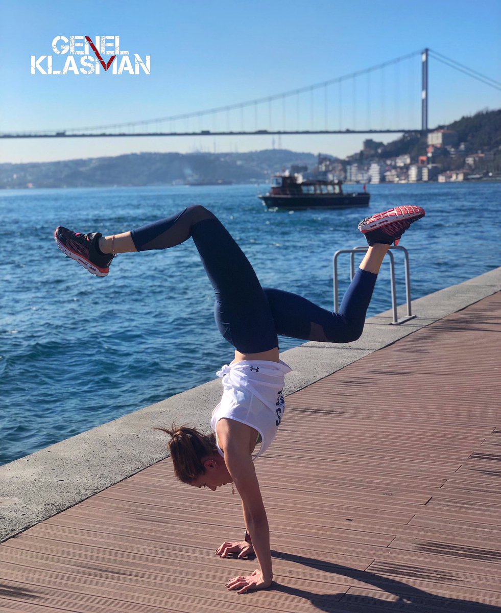 KlasmanGenel's tweet photo. Yeni video Perşembe yayında! 🎥 Kaçırma ✨

#genelklasman
#eminebasarir
#breathepilates
#koşuculariçinısınmasoğuma https://t.co/Dah3KMrQtB