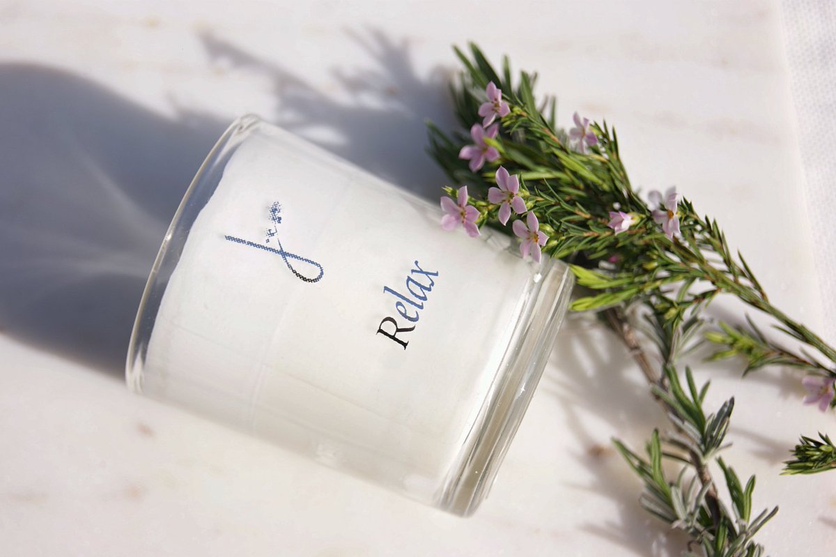 homeofjuniper's tweet photo. Happy #April1st 
Here are a few pieces of lovely newness including new @SarahBoddy_ bee soaps, Relax candles and body scrub. All natural and made in the UK - at least 10% from bee sales goes to @BumblebeeTrust 

#bee #beegift #shopsmall #gifts #Wellbeing https://t.co/QsButfXWW8