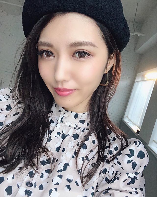 ㅤㅤㅤㅤㅤㅤㅤㅤㅤㅤㅤㅤㅤ
再入荷した #GeometryLeopardブラウスTOP やっとGET🐆❤️
ㅤㅤㅤㅤㅤㅤㅤㅤㅤㅤㅤㅤㅤ
今日はひんやり風が冷たいなー🍃

#rienda ift.tt/2HOxa41