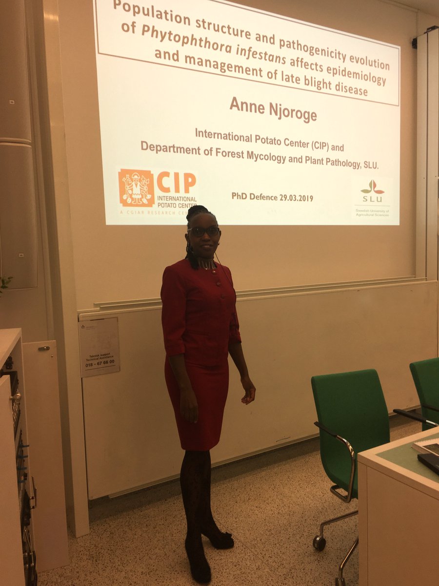 NjorogeAnnie's tweet photo. With this phase over, now to focus on bigger challenge of having late blight research work in Africa continue and have tangible outcomes to the small-holder farmers in our beloved continent. Collaborators for AfricaBlight where art thou? https://t.co/hLYwFmtcJI