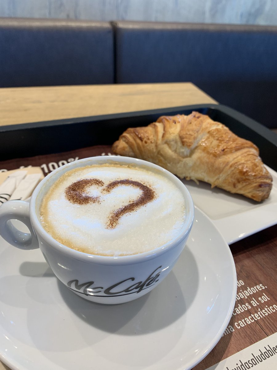 Entre el cambio de hora🕐, el inicio de una nueva semana, y arrancar el nuevo mes, puede que necesitemos más de un café. 
¡Pásate durante todo el día por cualquiera de nuestros restaurantes y disfruta de café GRATIS! ☕☕  ¡Te esperamos! 
#Murcia