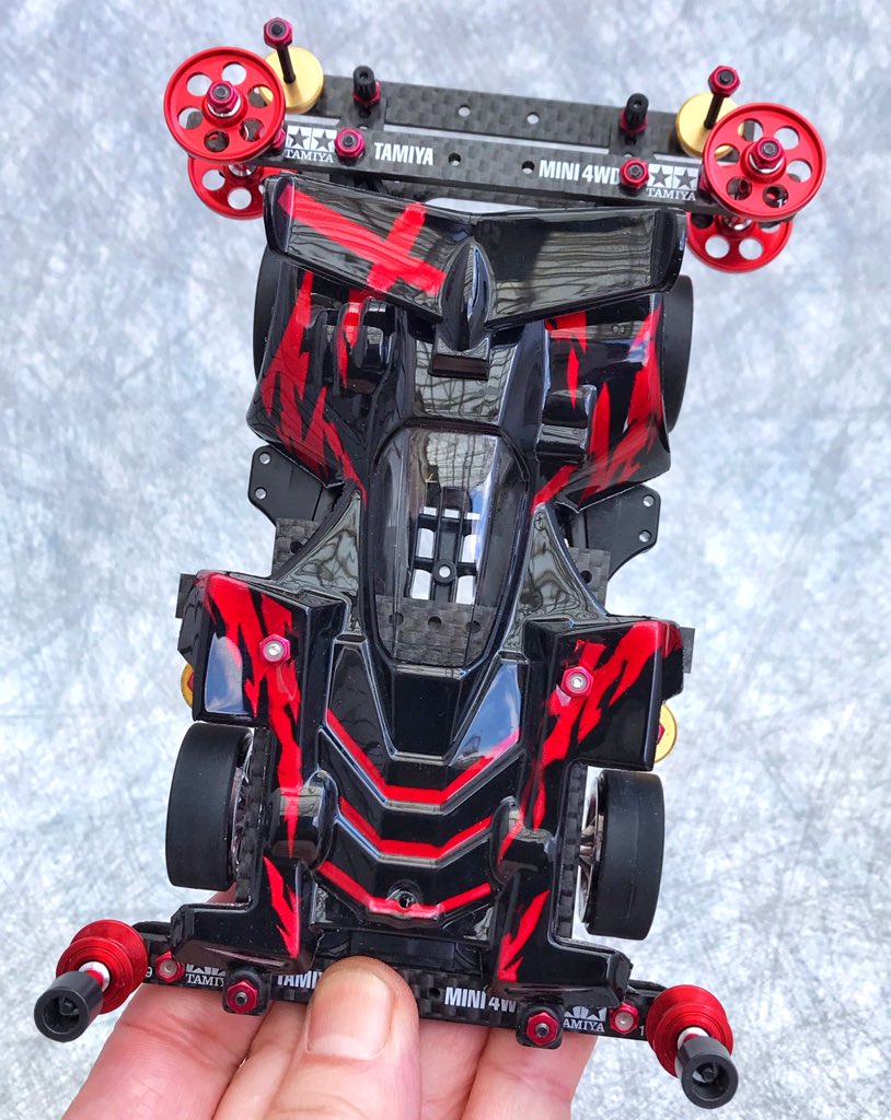 コンデレ】キクチさんのネオトライダガーZMCです😊👍🌟ミニ四駆