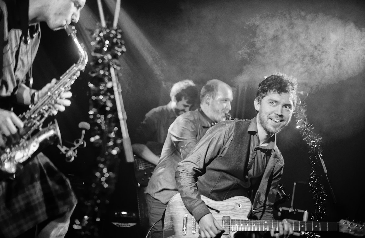 DarkHorseMosele's tweet photo. The other headliner for our DOUBLE HEADLINE gig on Friday 24th May is the energetic world-rock band Punch The Sky!

Doors 9:30pm, we recommend arriving early as it is a free entry event

#music #livemusic  #doubleheadline #freeentry #Birmingham #moseley #livemusicvenue https://t.co/VW29p68pDE