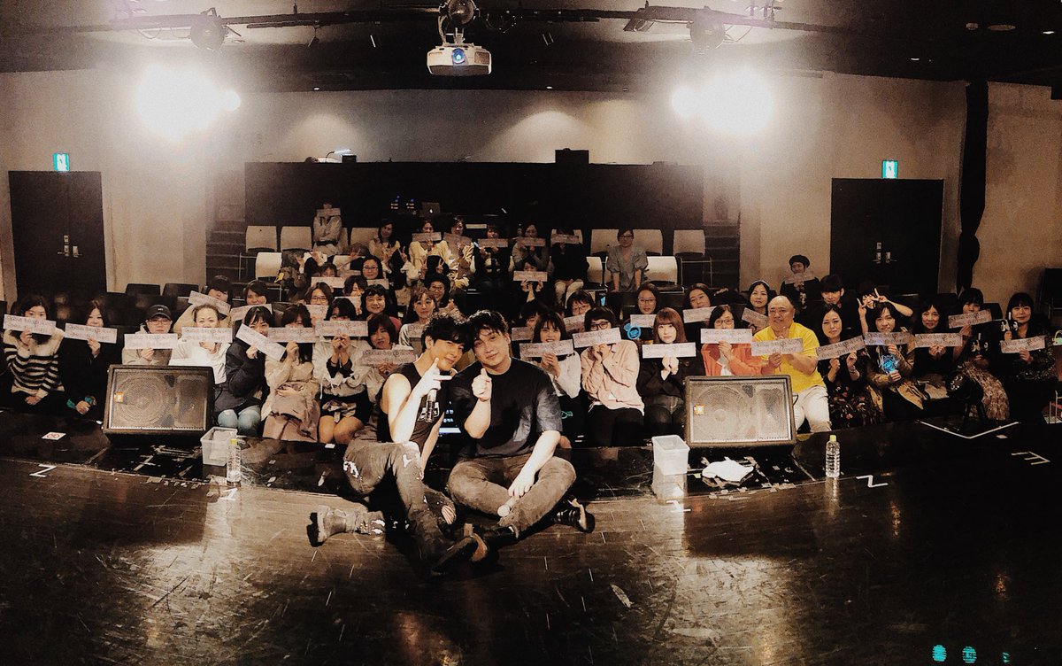 cxt_japan's tweet photo. [#CxT]

CxTのメンバーたちが無事帰国しました✨皆様の沢山の愛と応援のおかげでとても幸せな1ヶ月間になりました‼️メンバー共に感謝感激です🥰約1ヶ月間お疲れ様でした😆💗
感謝の気持ちを伝えられないぐらい
ありがとうございました🙇🏻‍♀️
また会える日まで〜❣️💕

#チャヒョク #テホン https://t.co/8pkE5F54rX