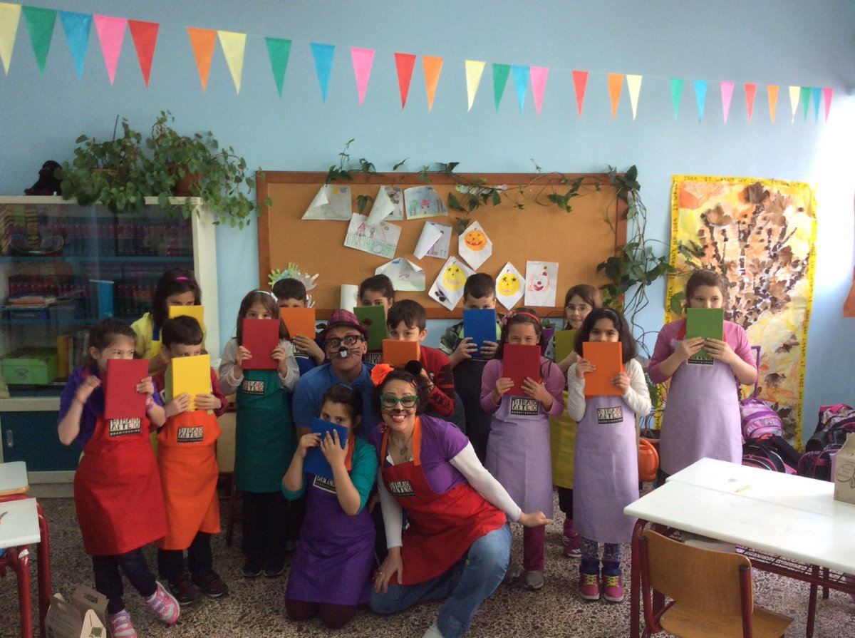 secondfloorwork's tweet photo. 5 χρόνια Τέλα και Σπάγκος! Από μια ιδέα σε μια πραγματικότητα- Από ένα παιχνίδι σε ένα βιβλίο #bookbinding #reliure #kids #workshops #βιβλιοδεσία https://t.co/tYgfVtFKQf