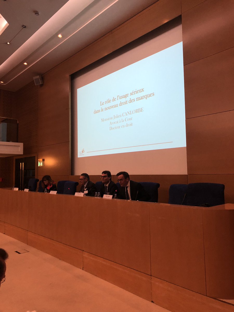DeBoufflers's tweet photo. « Le rôle de l’usage sérieux dans le nouveau droit des marques » par Maître @CanlorbeJulien
#DeBoufflers #ConfMarques https://t.co/zO6XO3wdyU