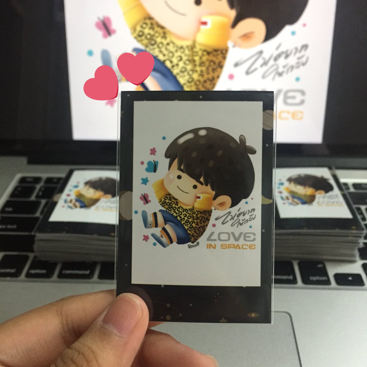 ploych_'s tweet photo. ได้มาแล้วววว น่ารักมากเลย สีตรงมาก ถูกใจนุชชช😍😘
ร้าน #CaptainPoly แม่ค้าน่ารักมั่กๆ💓
#CaptainPolyReview https://t.co/VNpsXEyyh2