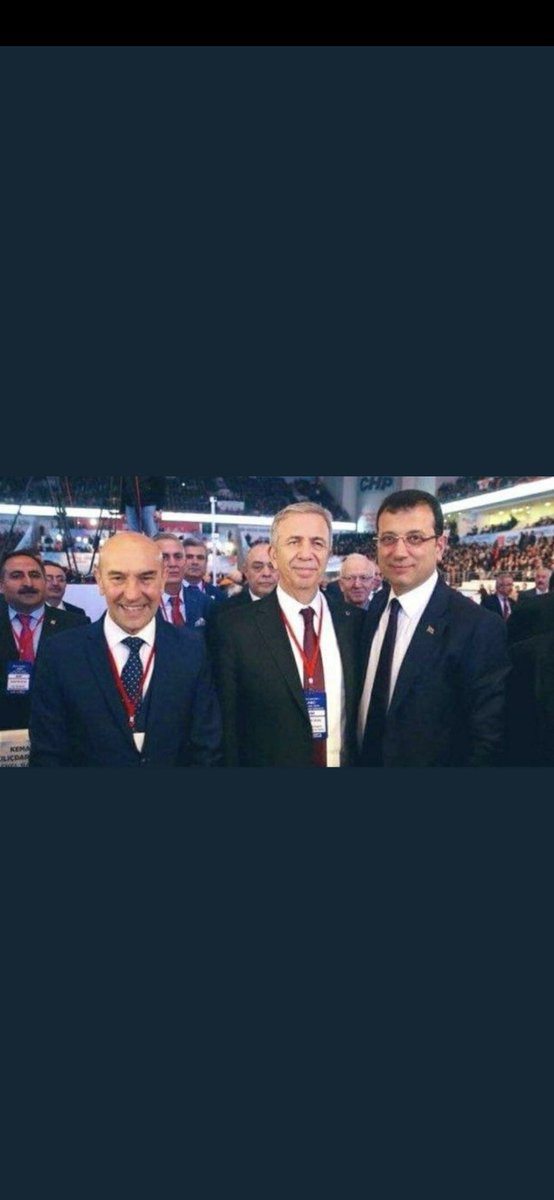 damlaaa_damlaa's tweet photo. Bıyıksızlık özlemi 😬  #Ekremimamoğlu #MartınSonuBaharOldu https://t.co/hiaD8kon6g